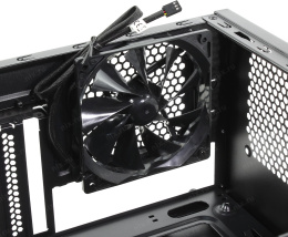 Корпус Thermaltake Versa H25 (CA-1C2-00M1NN-00) (материал: сталь SPCC, 1хUSB3.0, 1хUSB2.0, Audio, без БП, 2х5.25", 3х3.5"/2.2", 3х2.5", 7 слотов расширения, ATX, длина видеокарты: 315 мм, высота кулера: 155 мм, воздушное охлаждение: спереди 2х120мм, сзади