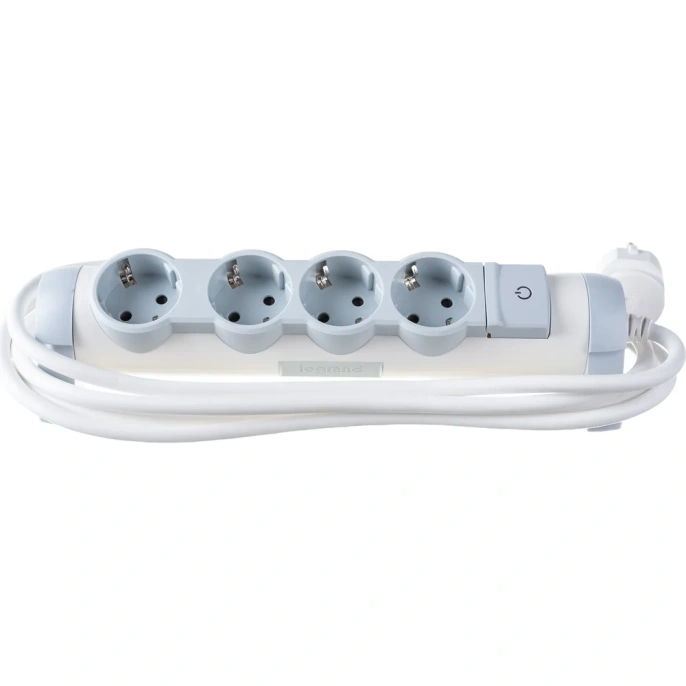 Многорозеточный блок Legrand''Комфорт'' 4 x 2К+З с кабелем длиной 3 м 694627