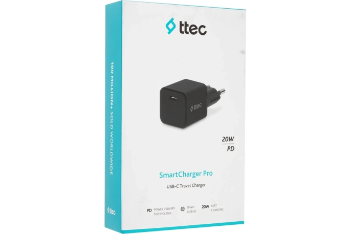 Сетевое зарядное устройство TTEC SmartCharger Pro 20W PD USB-C Travel Charger. Цвет: черный