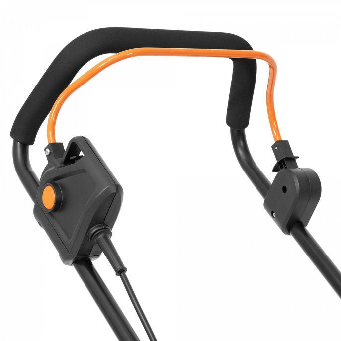 Газонокосилка роторная Daewoo DLM 3221Li Set 450Вт