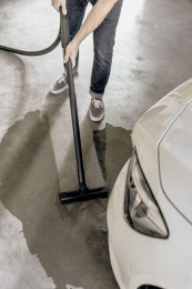 Строительный пылесос Karcher WD 3 S V-19/4/20 (YSY) 1000Вт (уборка: сухая/влажная/выдув/сбор воды) желтый