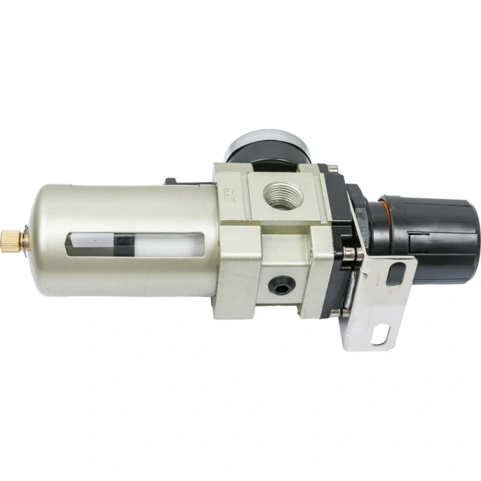 Фильтр-влагоотделитель для компрессора с регулятором давления 1/2"; манометр; 4000 л/мин; 10 бар Gigant GAW4000-04