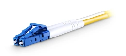 Патч-корд Huawei SS-OP-LC/LC-M-3 - LC / PC, LC / PC, многомодовый, 3 метра длиной, A1a. 2,2 мм, LSZH, 42 мм LC, нечувствительный к изгибу OM3 LC/PC,LC/PC, 14131650-003 MM-OP-LC/