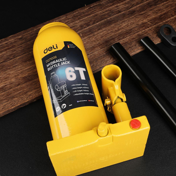 Домкрат бутылочный гидравлический Deli DQ71006 макс.грузоподъемность 6 т, высота подхвата 210мм, высота подъема 420мм, рабочий ход 140мм, ход выдвижного винта 70мм