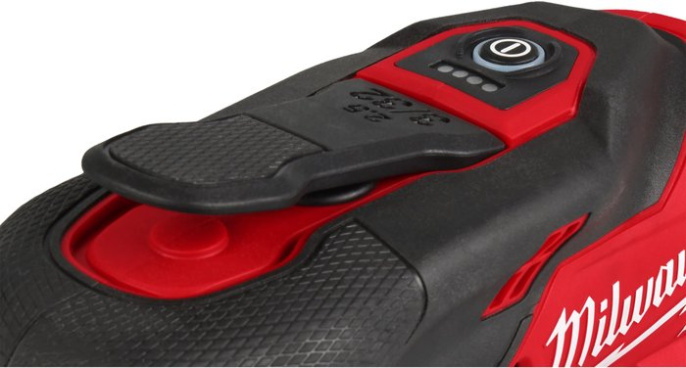 Эксцентриковая шлифмашина Milwaukee M12FROS2.5-502X 4933493648 уровень колебаний: 4000-10000 дв/мин, диаметр колебаний: 2.5 мм, размер шлифподошвы: 150 мм, 2 аккумуляторных блока M12 HB5, зарядное устройство C12