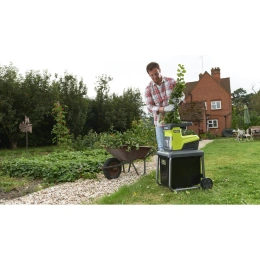 Садовый измельчитель Ryobi RSH3045U 5133004335