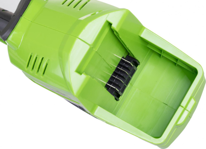 Greenworks Триммер аккумуляторный GD40BC, {40V, 35 см, бесщеточный, без АКБ и ЗУ} [1301507]